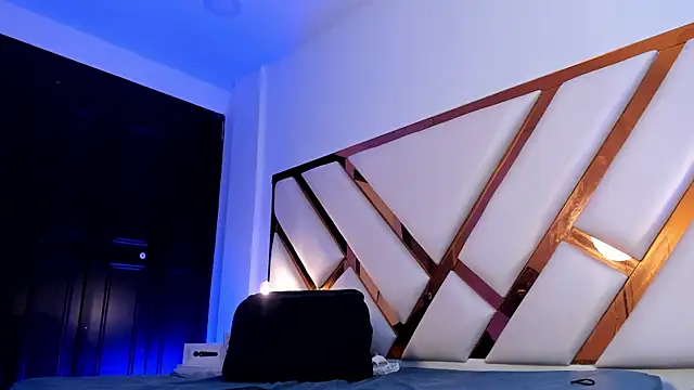 Aron_cruz Adlı Modelin Web Kamerası Şovu