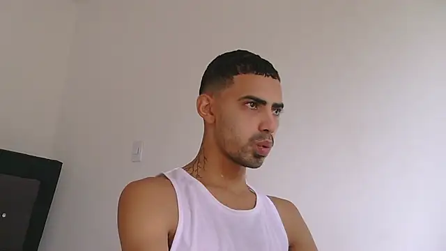 Mijo24Vergon's Webcam Show