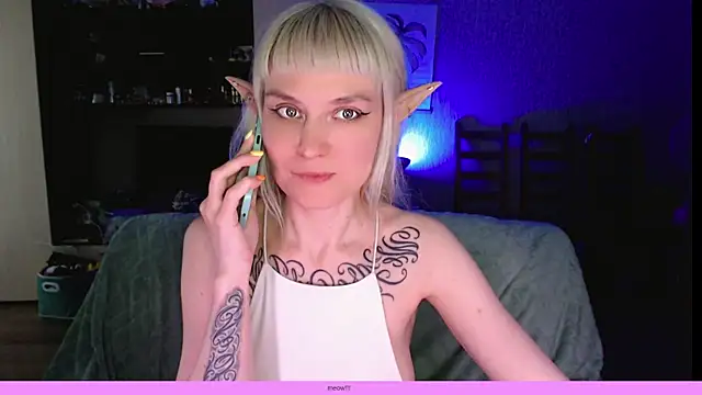 Chat XXX ao vivo de mischellemeow13