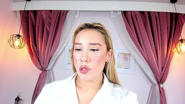 Lannajansen 라이브 XXX 채팅