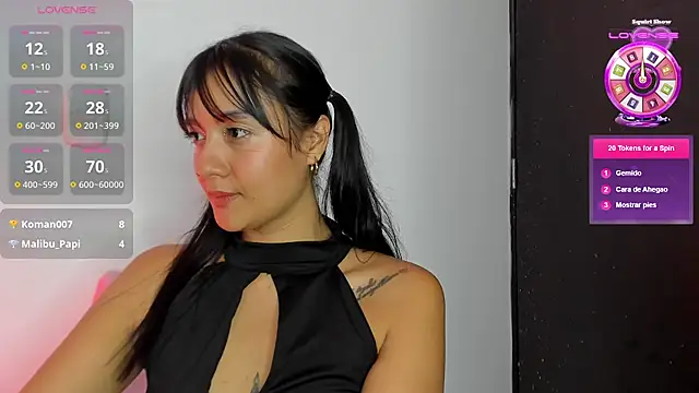 Sala de chat ao vivo de charlottekiss99