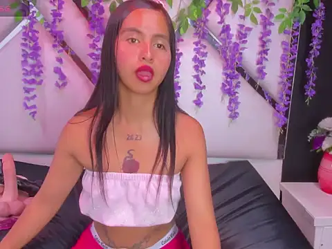 CloeMorenti_ 라이브 XXX 채팅