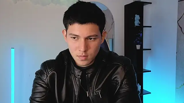 JamesCr_ live XXX chat