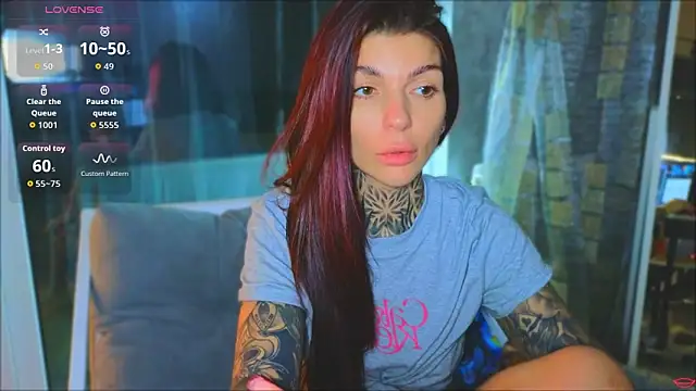 tattooedBabyy's Live XXX Chat