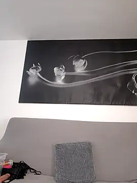 XXX chat uživo modela Ladymiri85