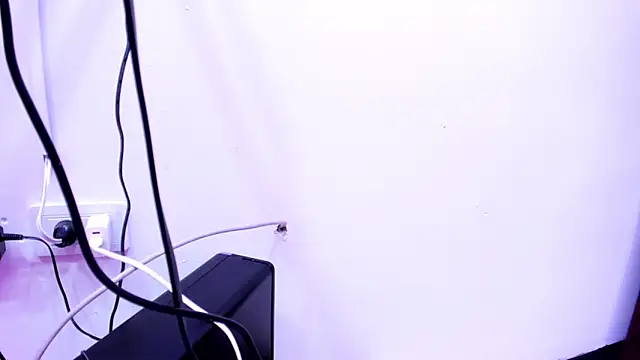 Bloom_B's Webcam Show
