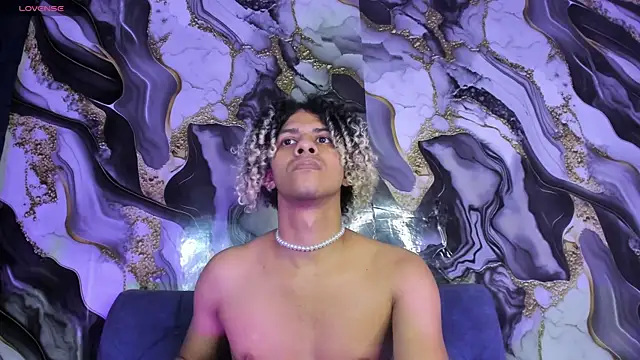 Victor_LatinBoy 라이브 XXX 채팅