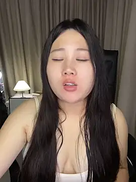 sisibaby20266's Live XXX Chat