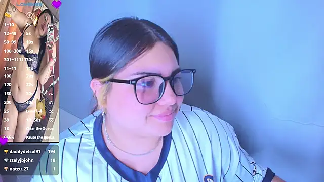 Chat XXX en directo de Dreamboo__