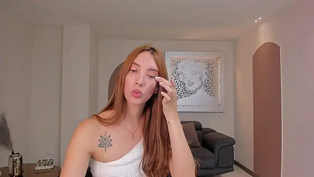 AnaisNin's Live XXX Chat