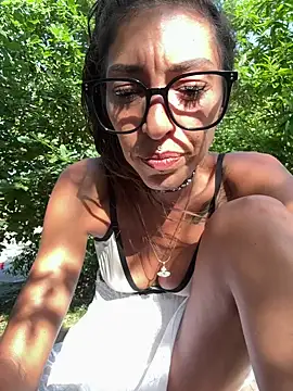 Show de Lalla_Amani na webcam