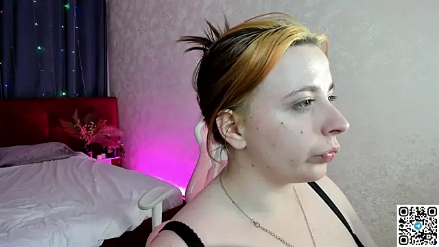 Chatroom XXX en direct de Lilli_Cass