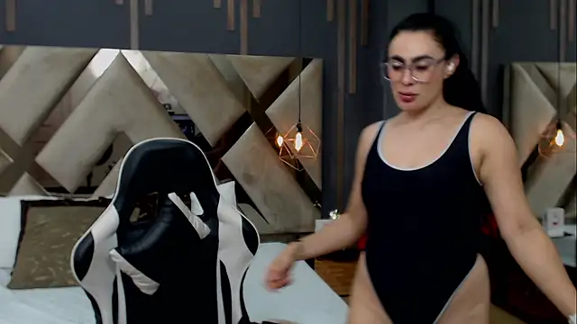 MartinaaFit Chat XXX in diretta