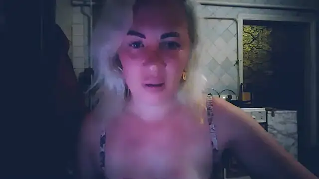 EmmaCat_ Live XXX Chat
