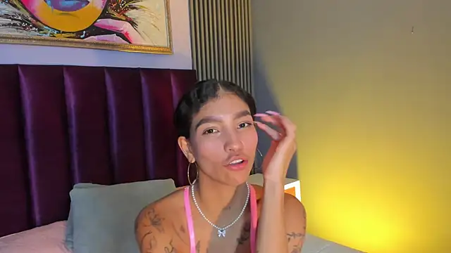 LauraAristizabal – Live XXX-chat
