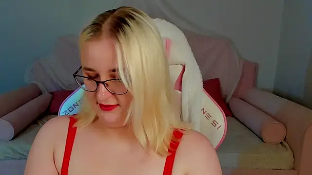Chat +18 de LioraArdyn ao vivo