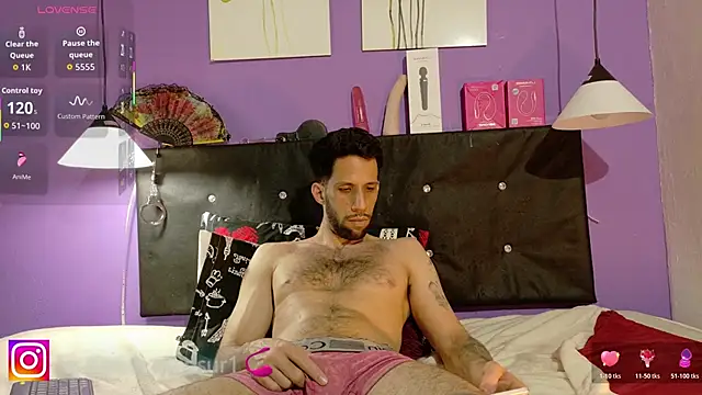 Karim_mansur Adlı Modelin Canlı XXX Sohbeti