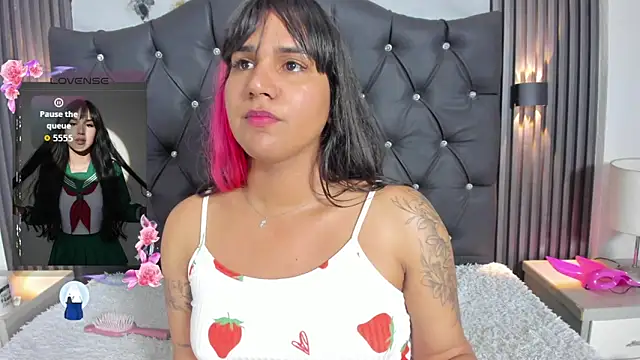Kagome01's Live XXX Chat