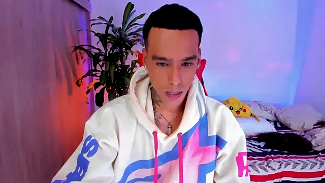 Czat XXX na żywo – Damianwhite