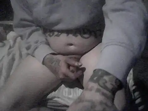 Twoslipperywhenwett élő XXX-chatje