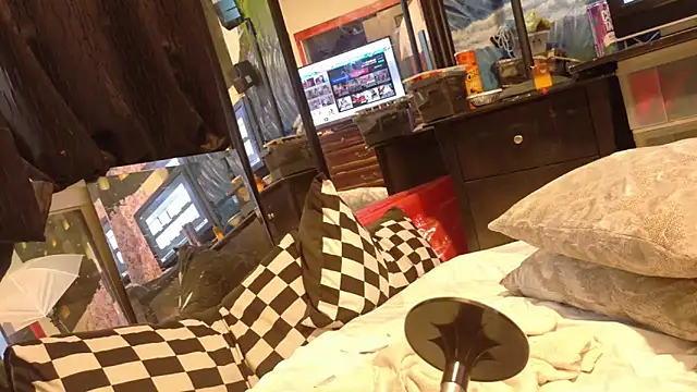 AQuickPhyx Live XXX-chat