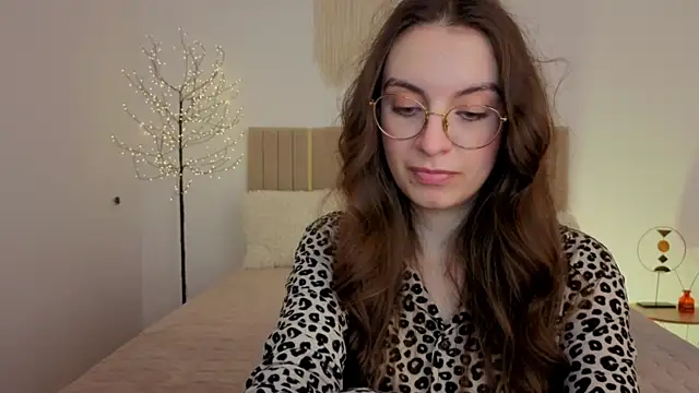 Real_cutie1's Live XXX Chat