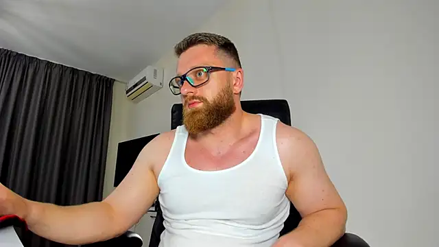 Czat XXX na żywo – Findom_guy