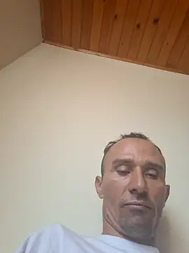 Nacho18hot Adlı Modelin Web Kamerası Şovu