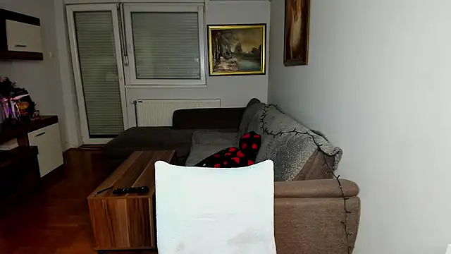 Martha_Cameron Adlı Modelin Canlı XXX Sohbeti