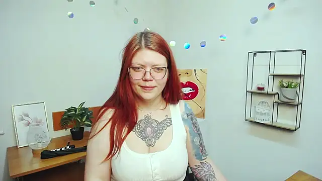 Lina_ri_ Adlı Modelin Canlı XXX Sohbeti