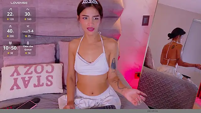 Chat XXX ao vivo de Charlott__18