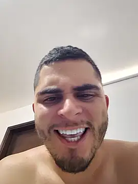 fuckdani Webcam-Show