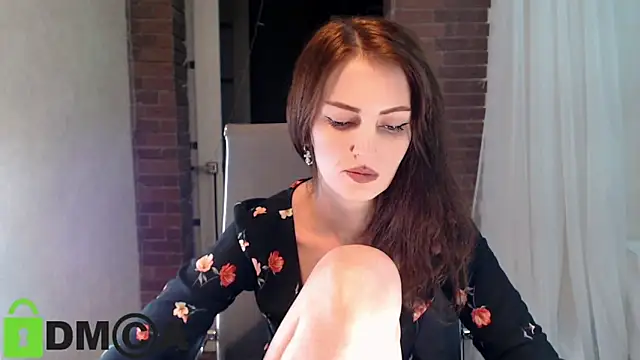 ms_kelarini's Live XXX Chat