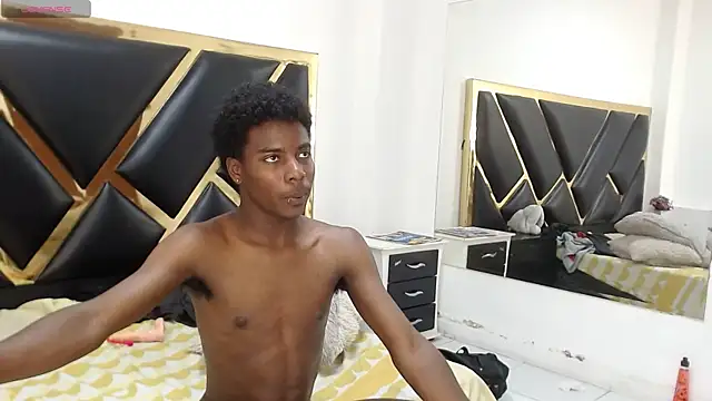 Chat XXX Live NoahJhonson69