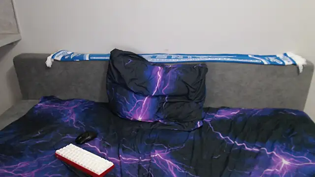 Student_Oliver's Webcam Show