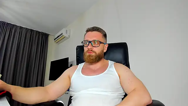 Findom_guy 现场XXX聊天