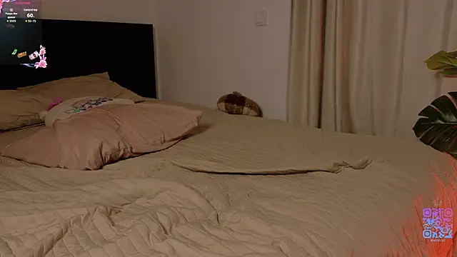 HazelHayesss Chat XXX in diretta