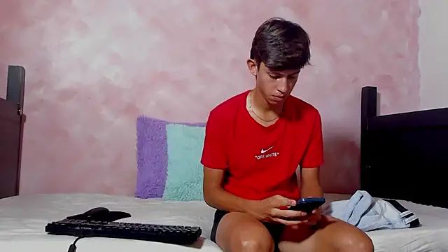 Baby_noahttn Live XXX chat