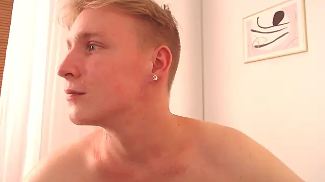 Онлайн чат XXX AlexxSweet