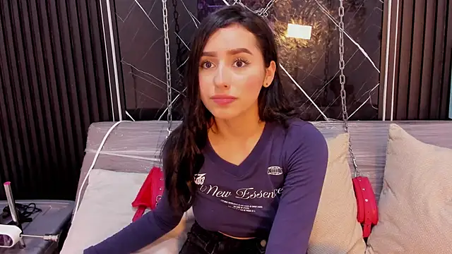 Zoe_Monrow's Live XXX Chat