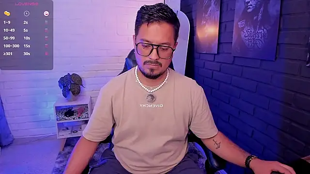 DaviidEvans_ লাইভ XXX চ্যাট