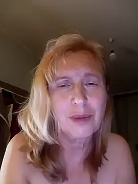 Živý XXX chat TrinaAdair