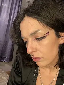 XXX chat uživo modela Piggiteablacktea
