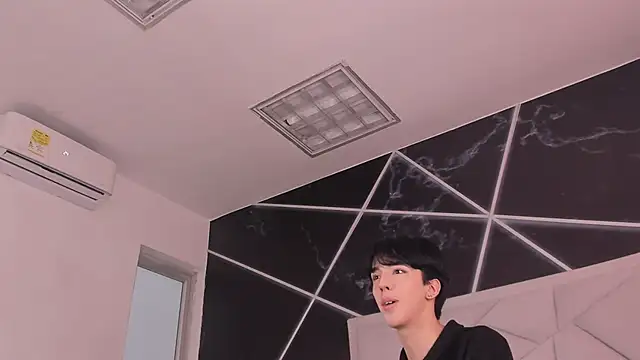 AerumChae Adlı Modelin Canlı XXX Sohbeti