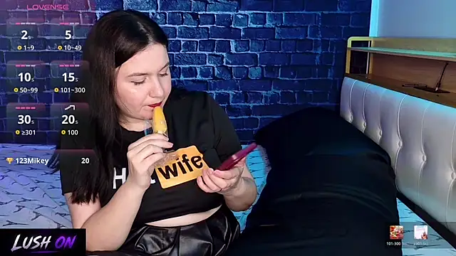 دردشة CuteCoupleReal الجنسية المباشرة