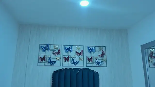 luna_bellucci Chat XXX in diretta