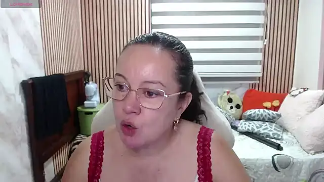 Вебкам-шоу Sonialorens_
