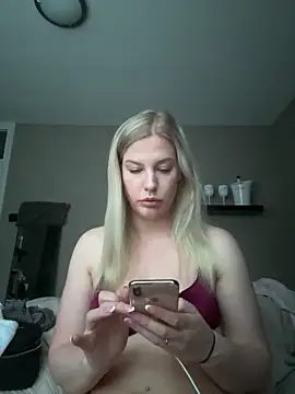 دردشة Chloemillerrxx الجنسية المباشرة