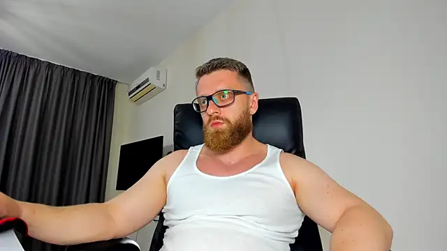 Findom_guy 现场XXX聊天