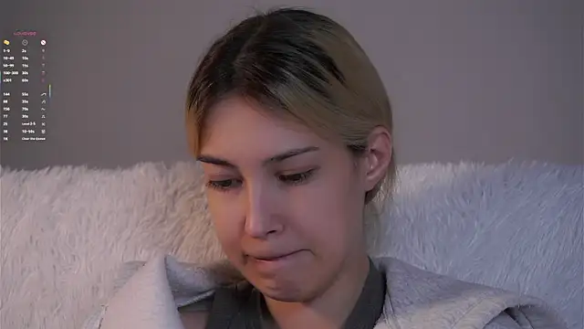 Онлайн чат XXX AngelicRice